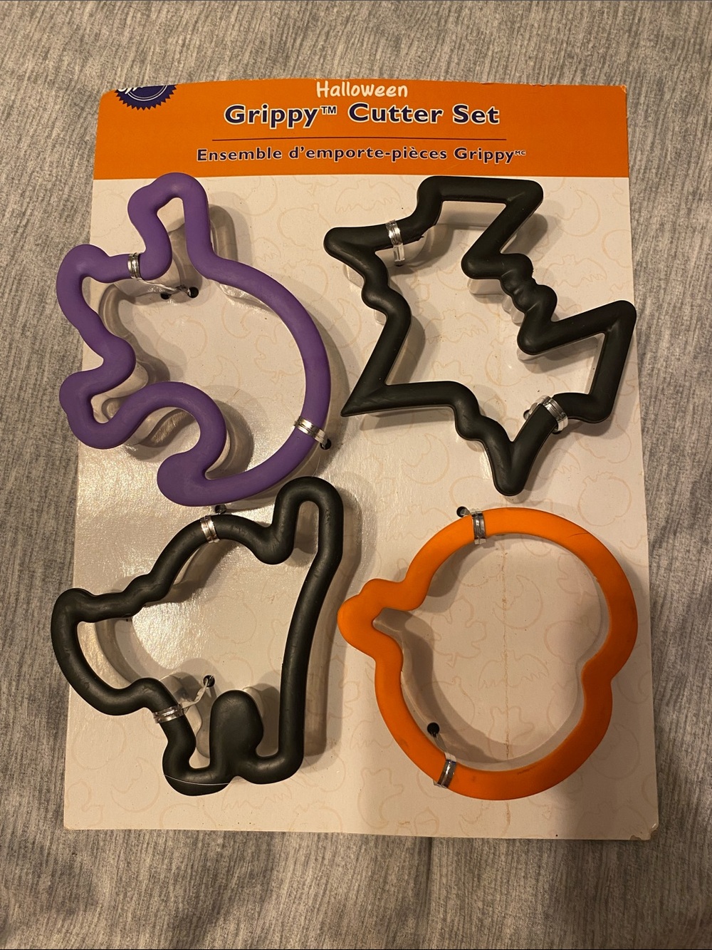 Wilton Halloween Grippy Cookie Cutter Set of 4 NEW